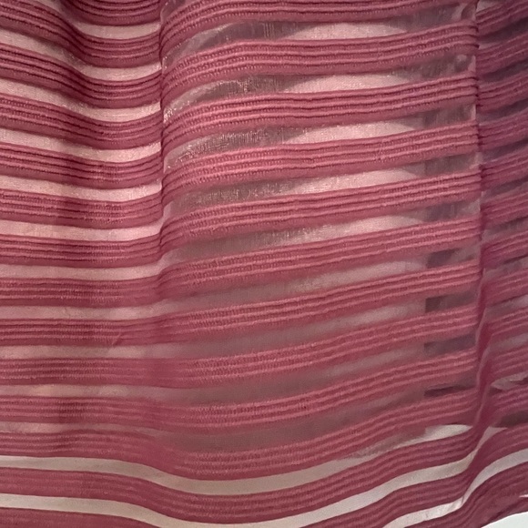 Dusty Rose - Picture 4 of 4